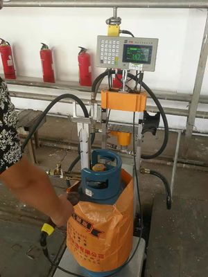 ΣΧΑΡΩΝ μηχανή πλήρωσης κυλίνδρων LPG στρατοπέδευσης μαγειρεύοντας CNEX